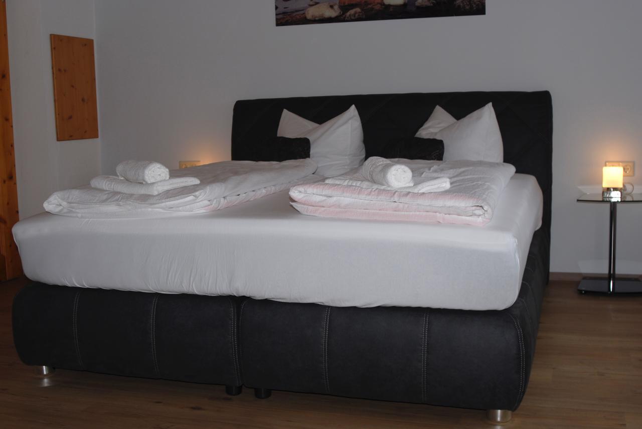 Hotel Adler Treuchtlingen Zewnętrze zdjęcie